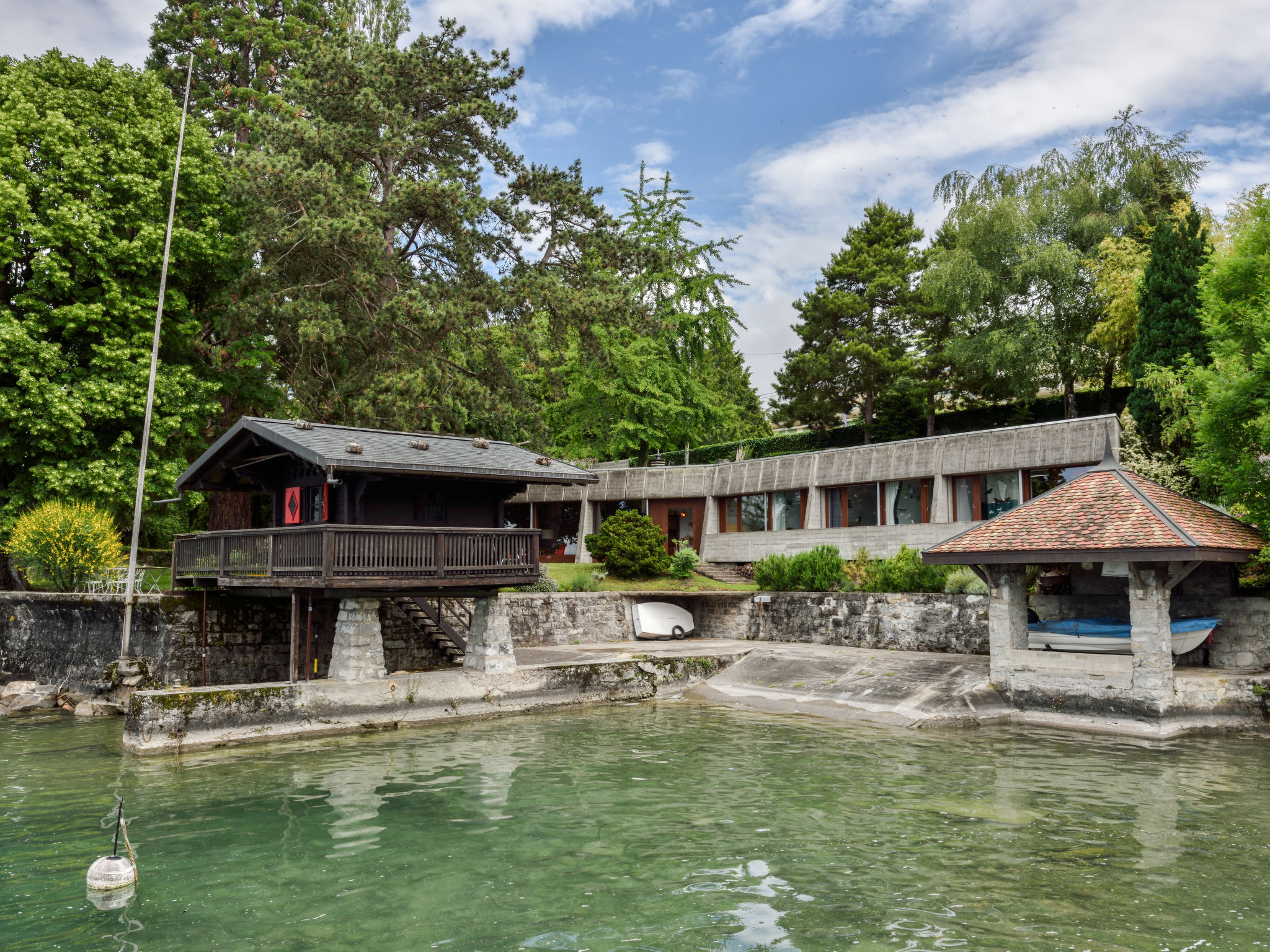 Duck House Montreux te huur
